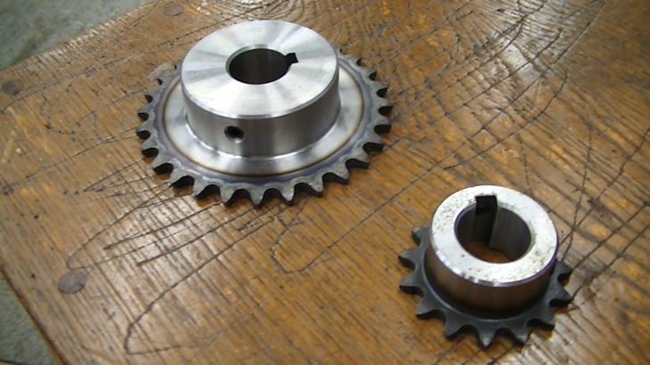 新型機関車　制作開始