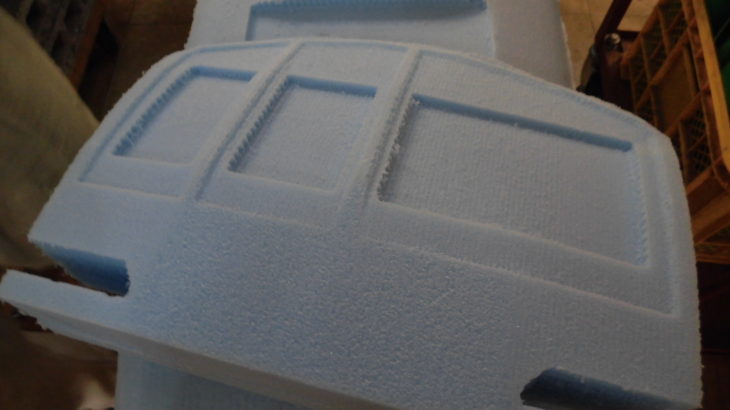 モノレールボディーの製作